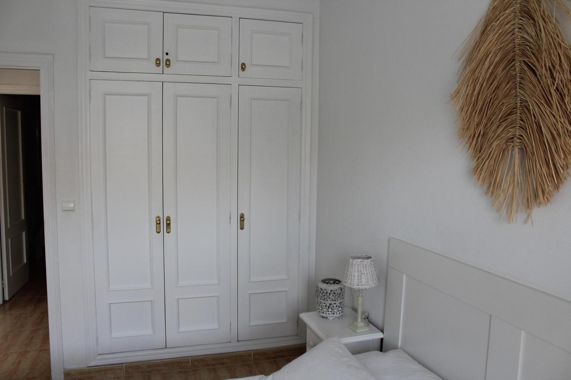 אוריהואלה Bungalow With 2 Bedrooms And Roof Terrace In The Center Of La Zenia. Free Wifi. מראה חיצוני תמונה
