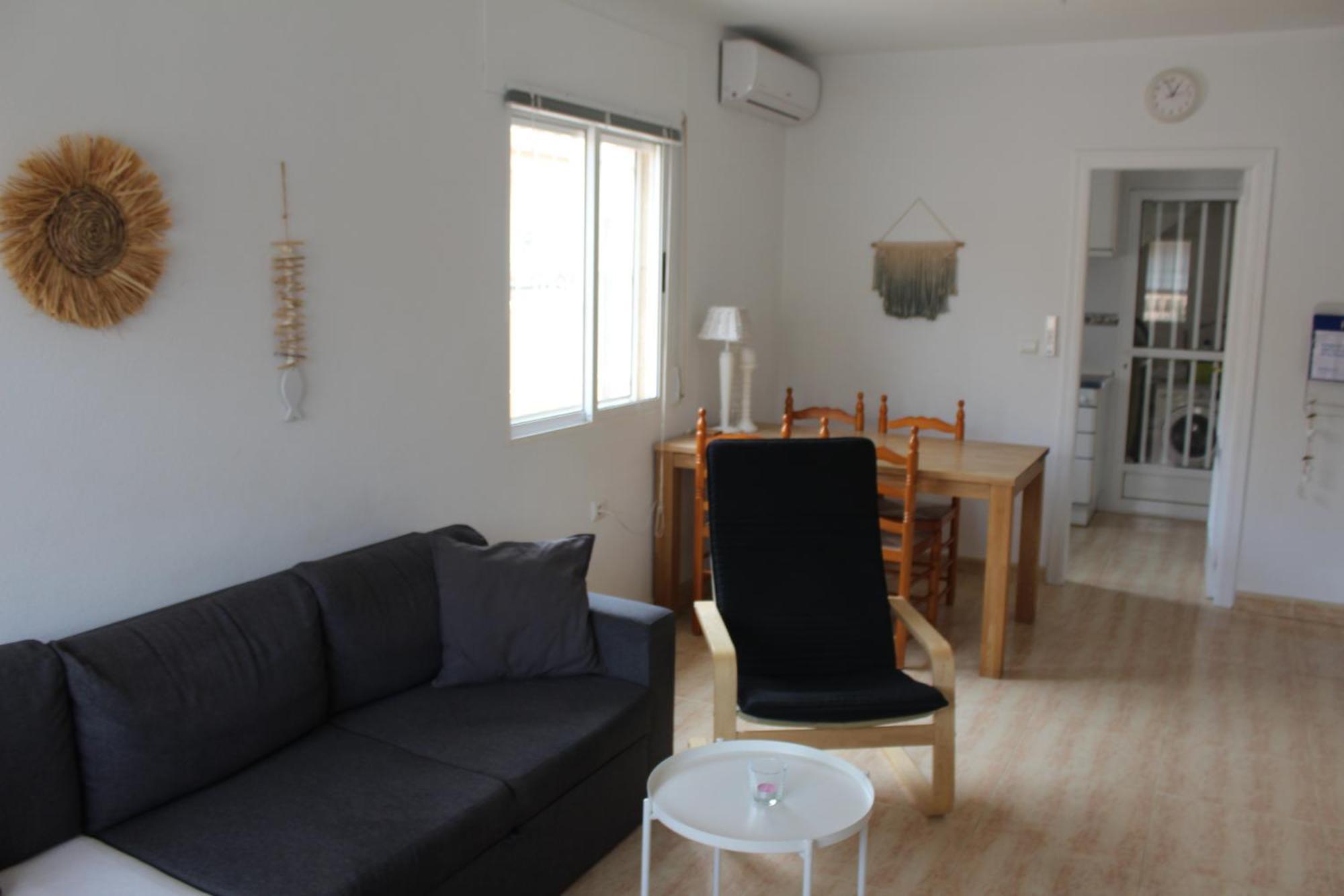 אוריהואלה Bungalow With 2 Bedrooms And Roof Terrace In The Center Of La Zenia. Free Wifi. מראה חיצוני תמונה